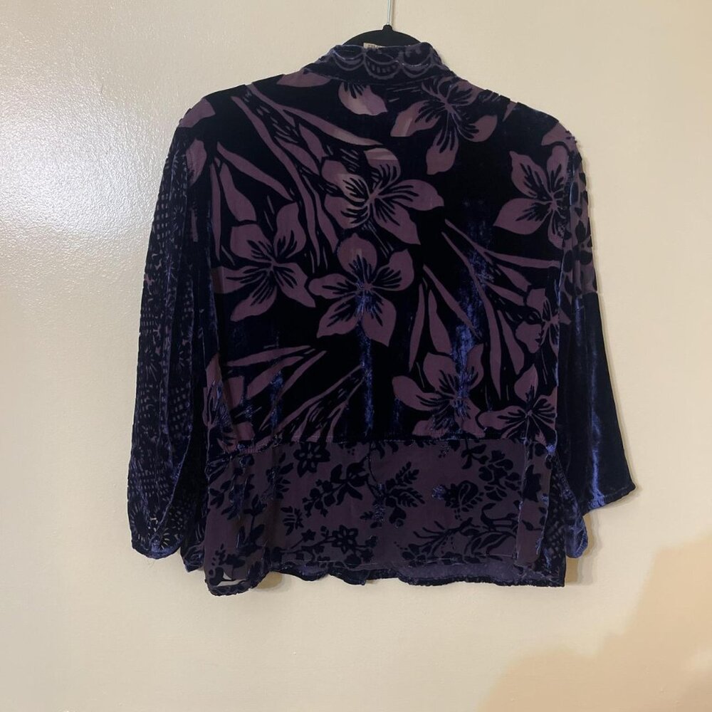 URU Velvet Burnout Blouse - Picture 5 of 5